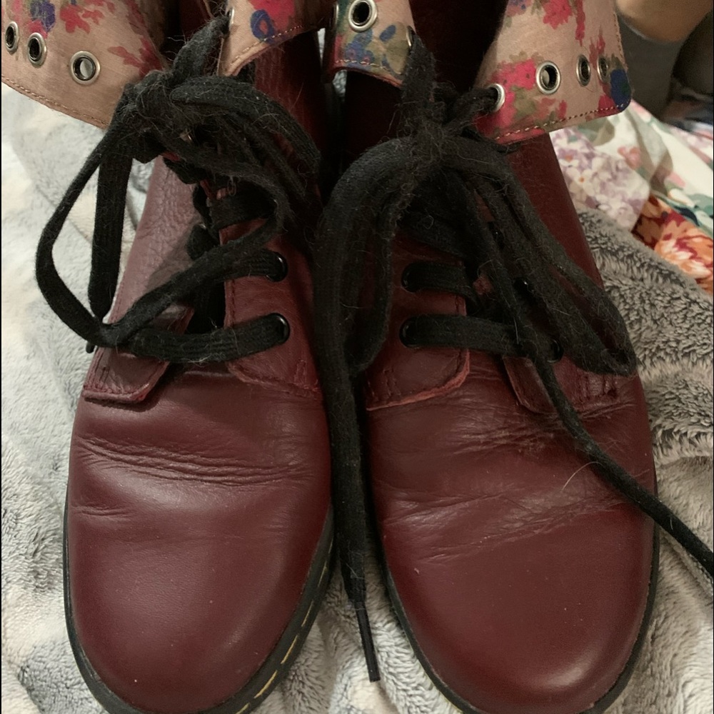 Doc Martin airwair boots